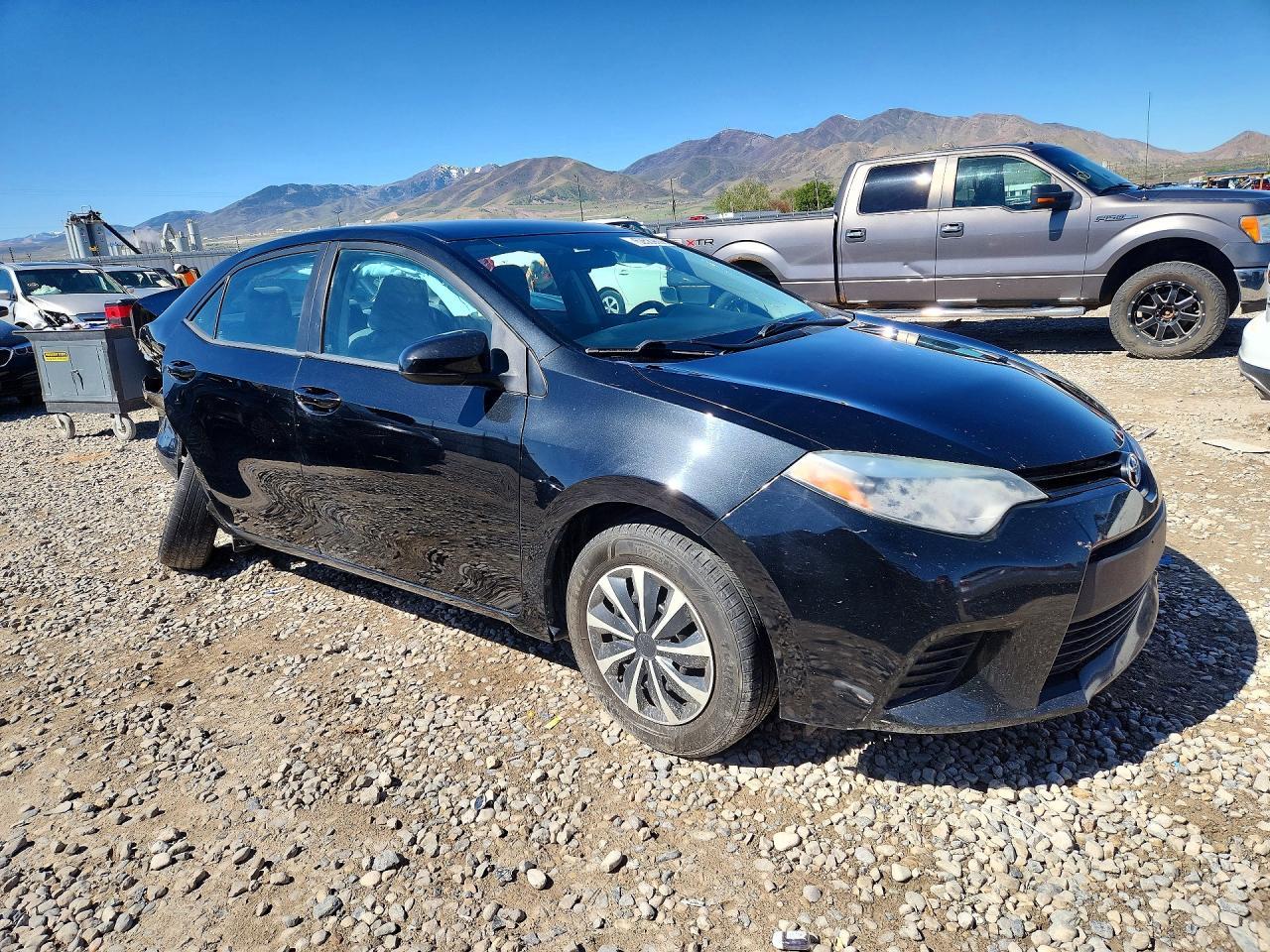 2015 Toyota Corolla L - Фото 4