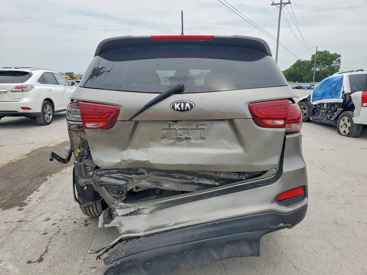 2019 Kia Sorento Lx V6 - Фото 6