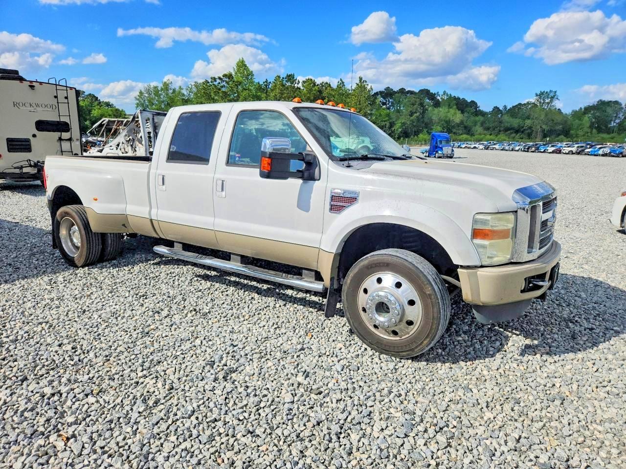 2008 Ford F450 Super Duty - Image 4