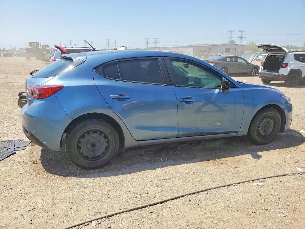 2015 Mazda 3 Sport - Image 3