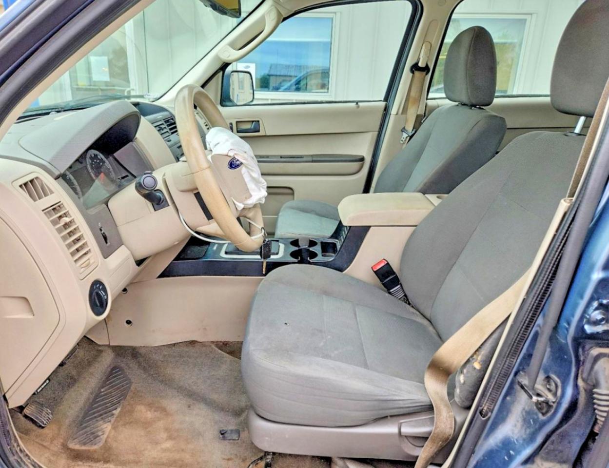 2010 Ford Escape Xls - Фото 7