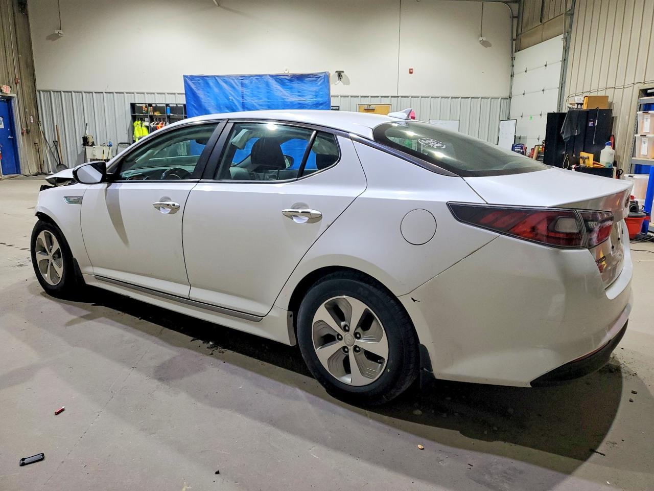 2016 Kia Optima Hybrid - Фото 2