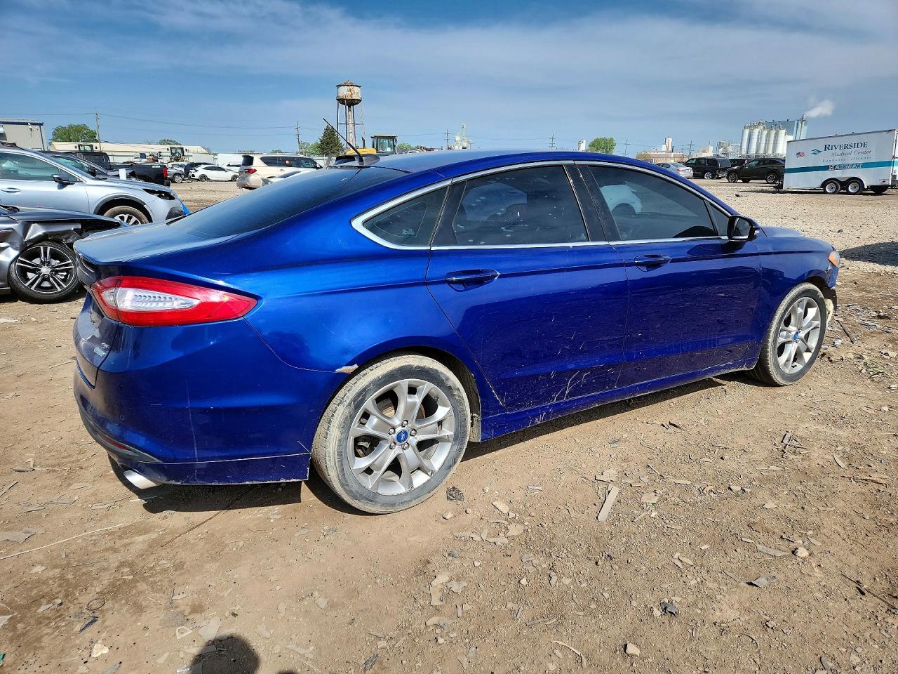 2013 Ford Fusion Se - Фото 3