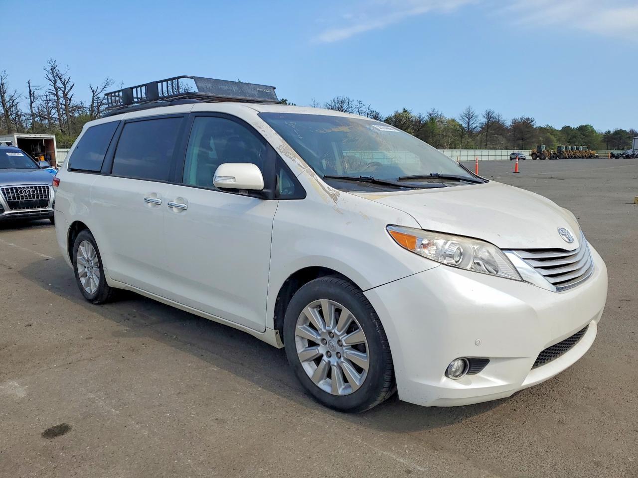 2013 Toyota Sienna Limited 7-Passenger - Фото 4