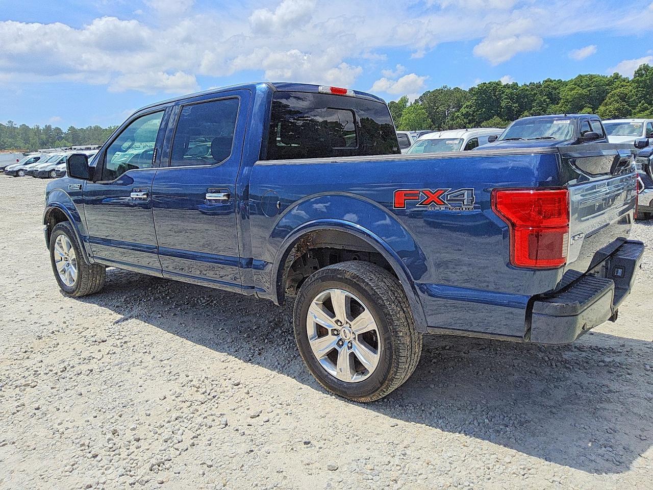 2018 Ford F150 Supercrew - Фото 2