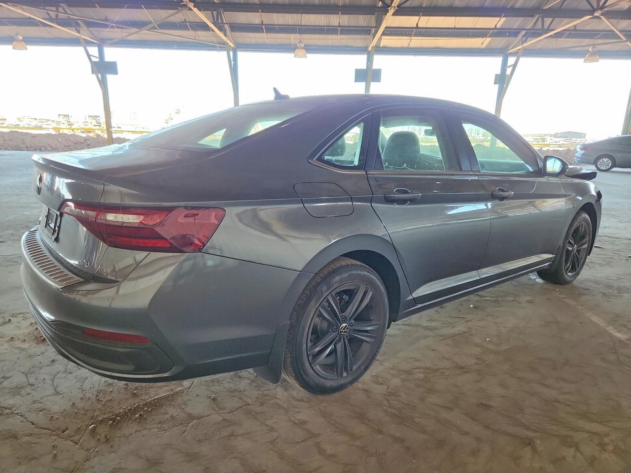 2023 Volkswagen Jetta Se - Image 3