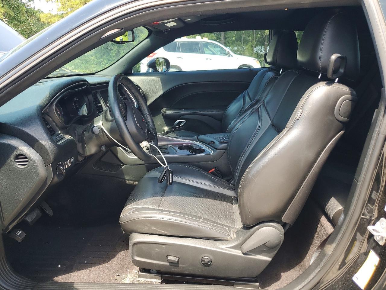 2018 Dodge Challenger R - Image 7