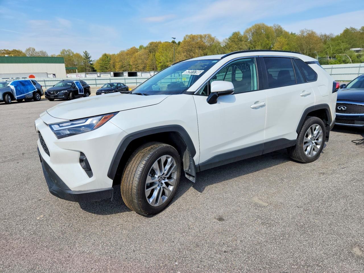2024 Toyota Rav4 Xle Premium