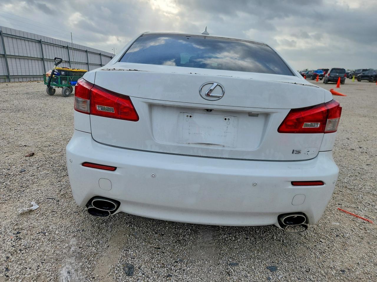 2014 Lexus Is F - Image 6