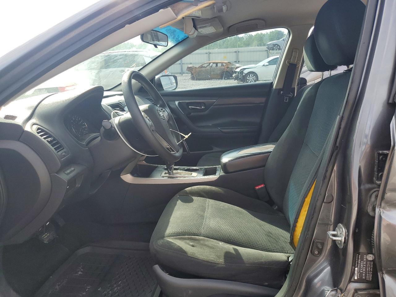 2015 Nissan Altima 2.5 S - Image 7