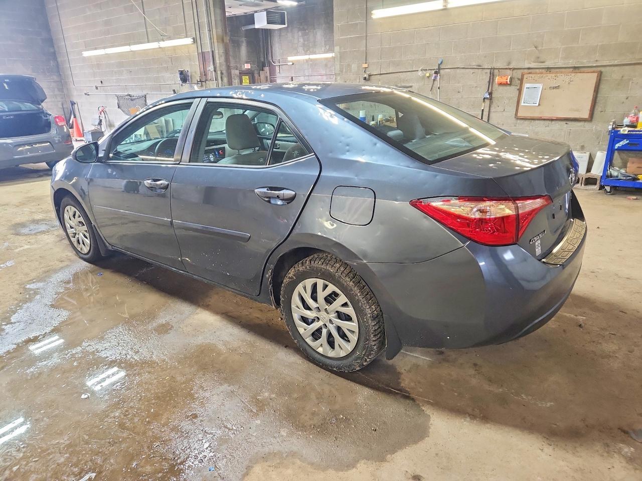 2018 Toyota Corolla Le - Image 2