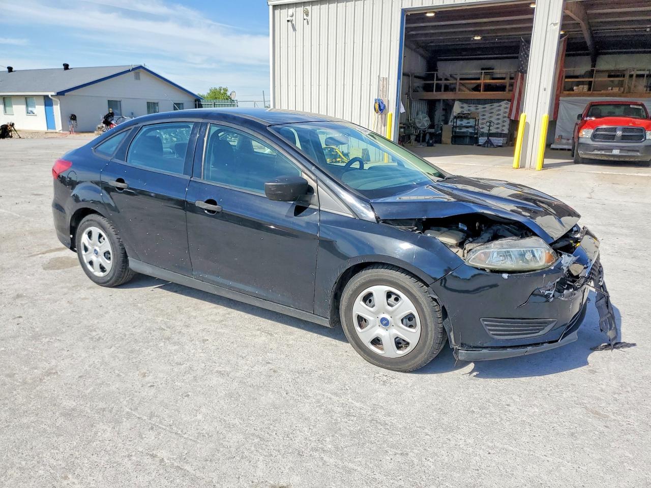 2017 Ford Focus S - Фото 4