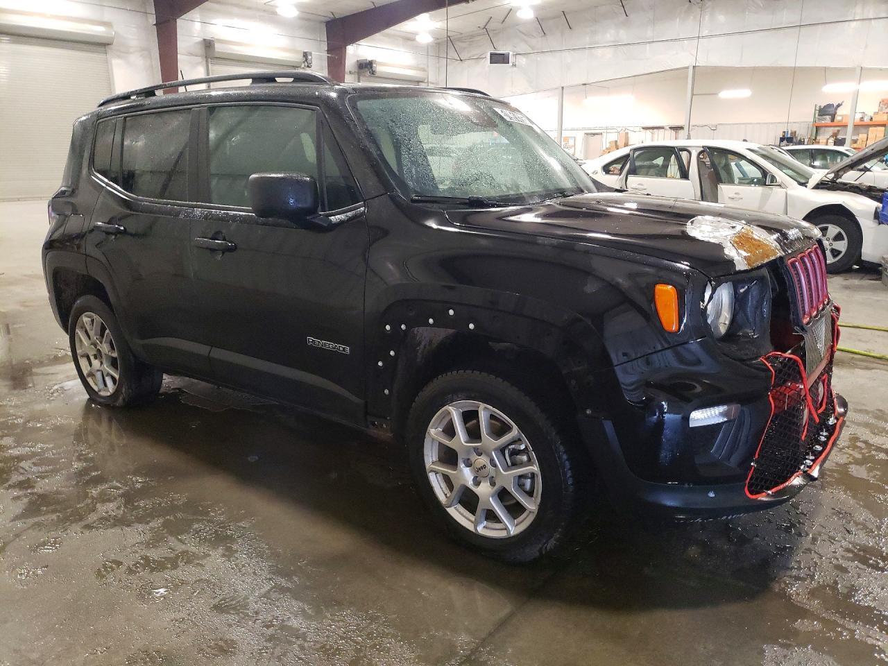 2022 Jeep Renegade Latitude - Фото 4