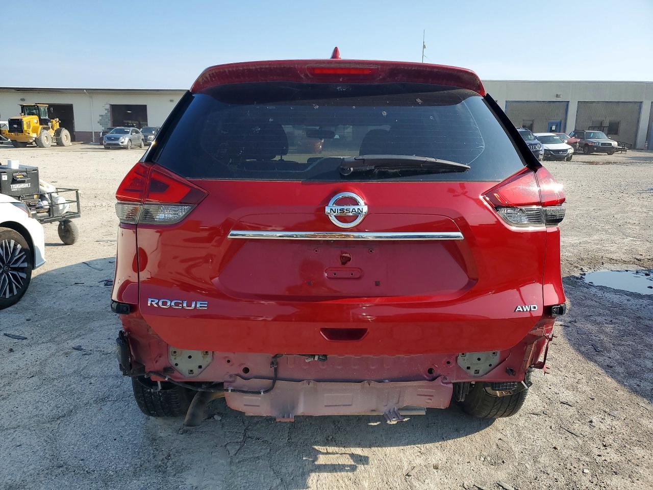 2017 Nissan Rogue S - Image 6