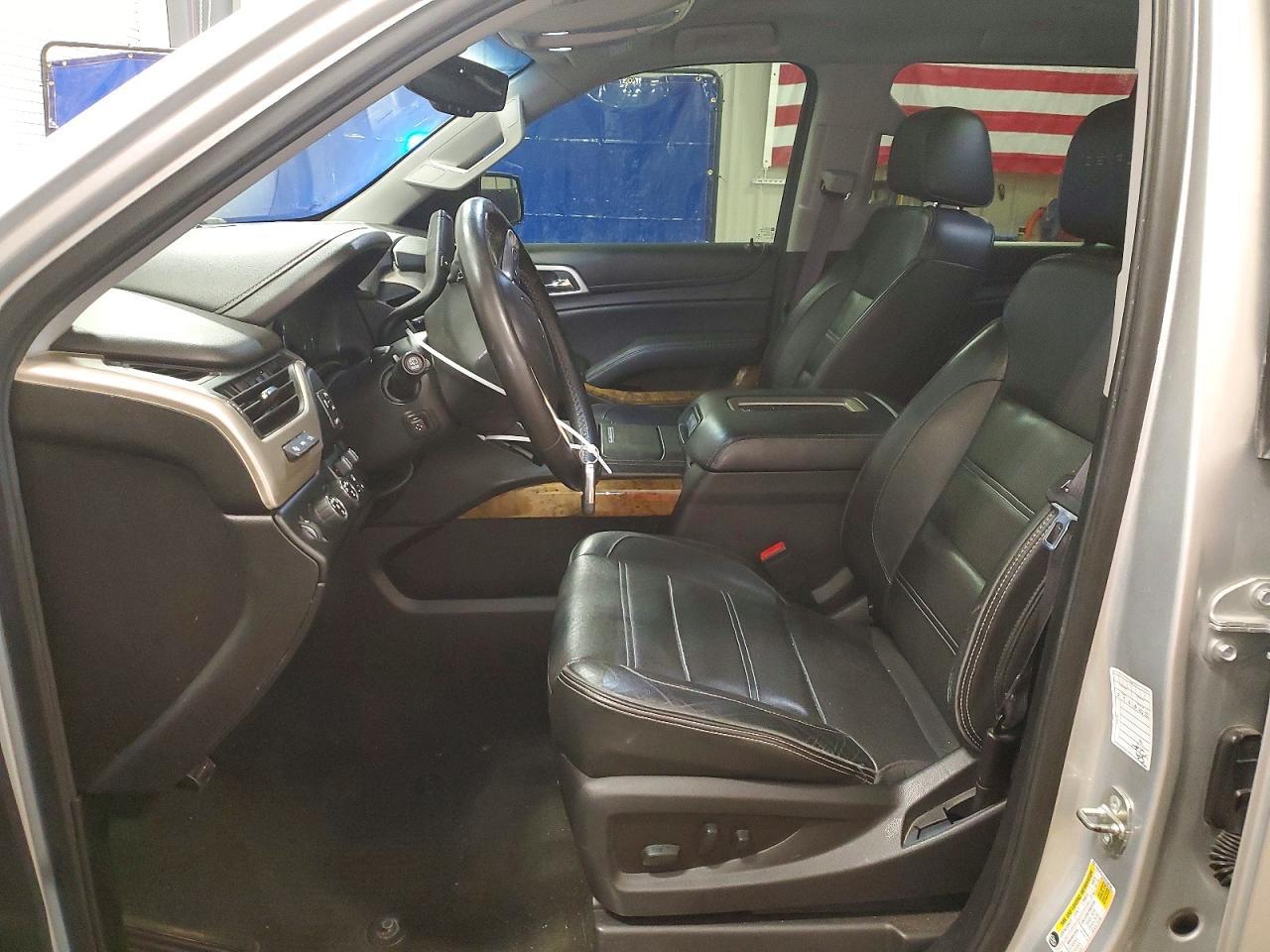 2017 GMC Yukon Denali - Фото 7
