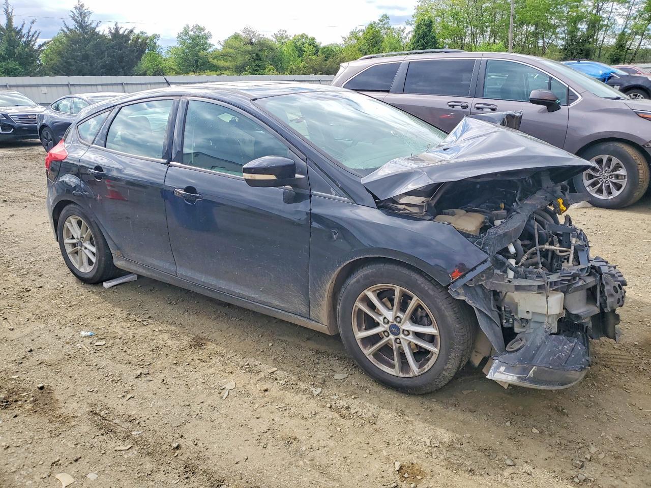 2016 Ford Focus Se - Image 4