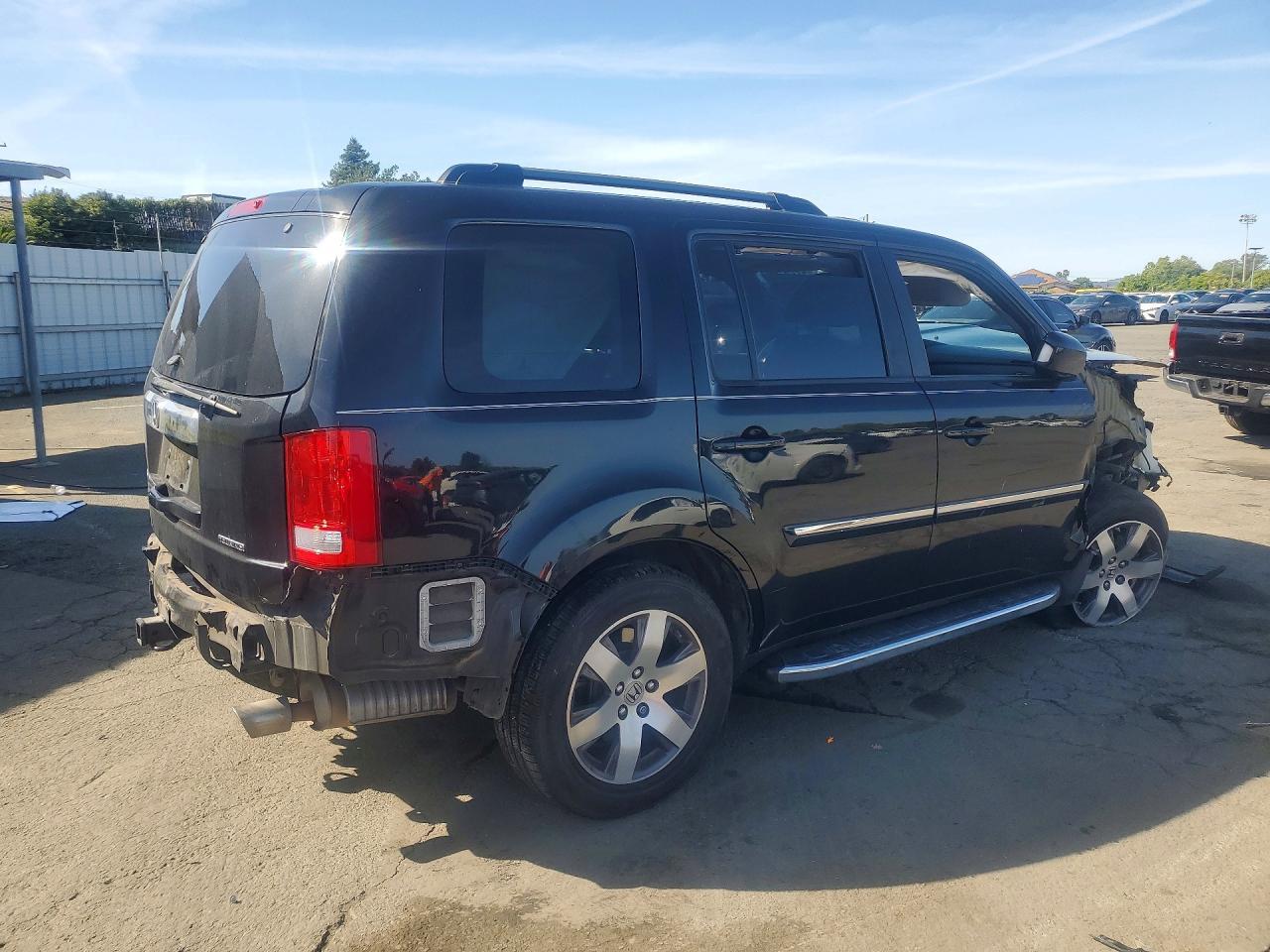 2015 Honda Pilot Touring - Фото 3