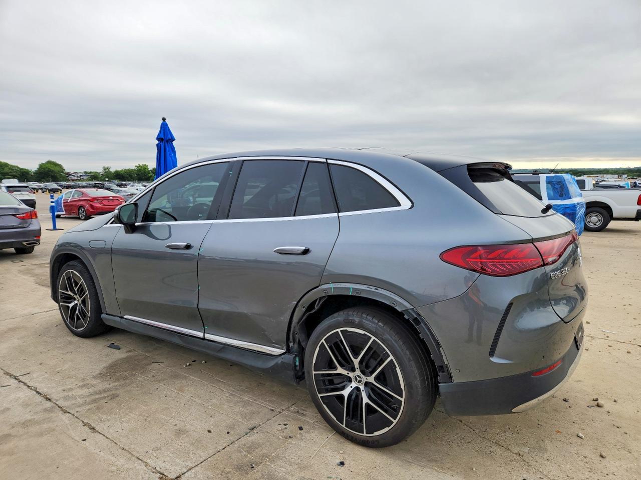 2024 Mercedes-Benz Eqe Suv 350+ - Image 2