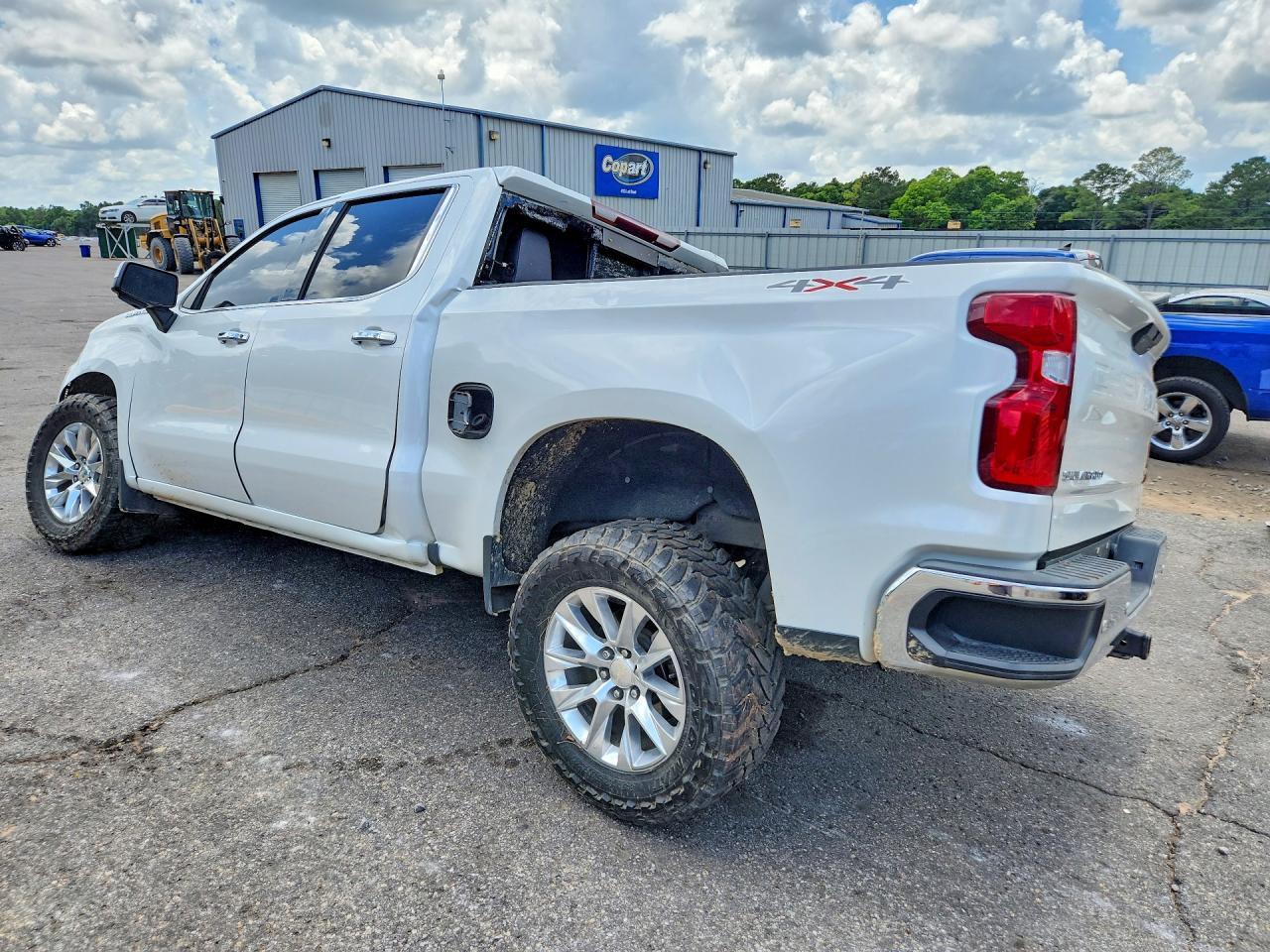 2019 Chevrolet Silverado K1500 Ltz - Image 2