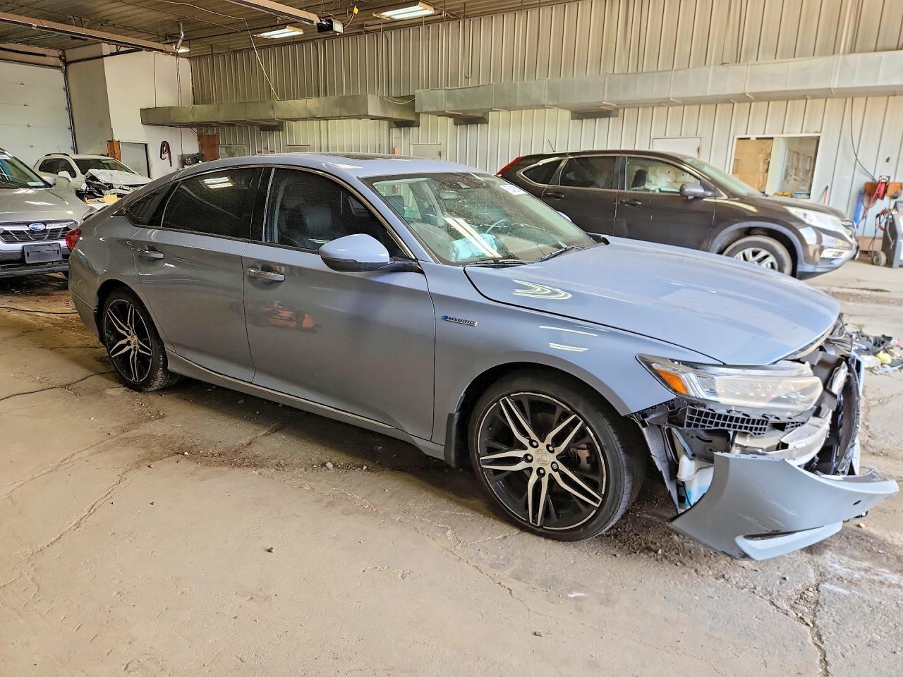 2021 Honda Accord Touring Hybrid - Image 4