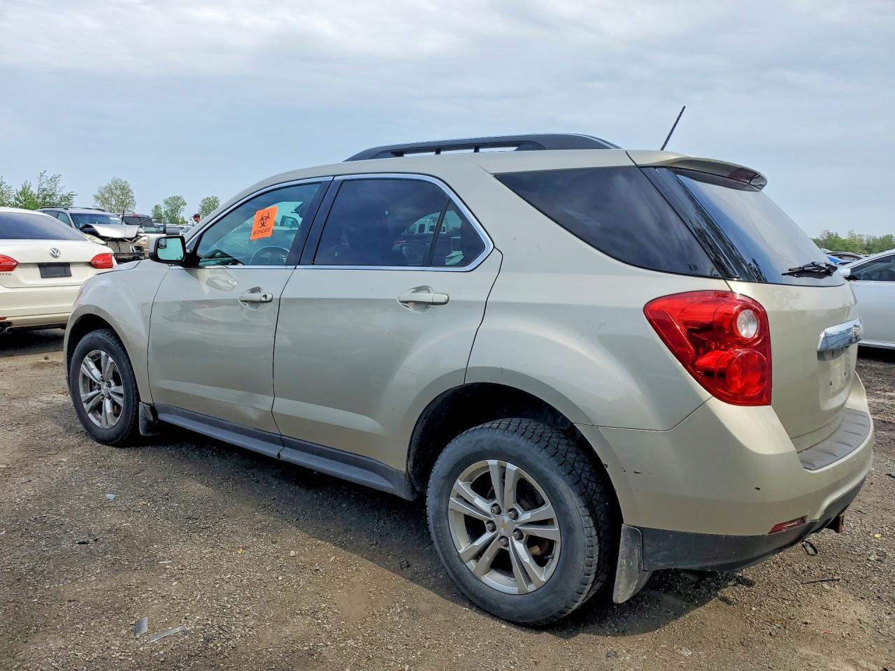 2015 Chevrolet Equinox Lt - Image 2