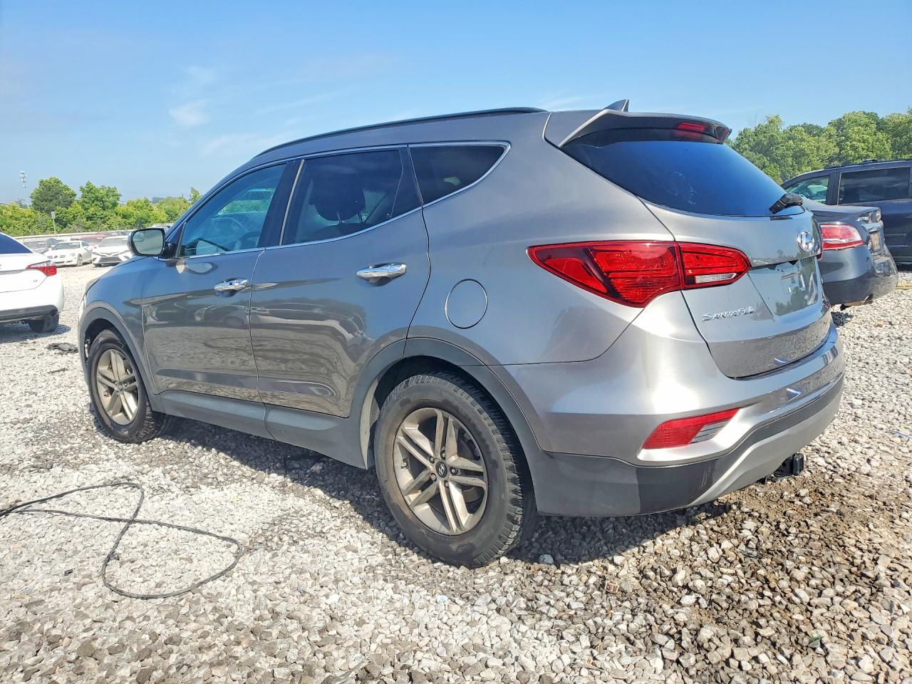 2018 Hyundai Santa Fe Sport 2.4L - Image 2