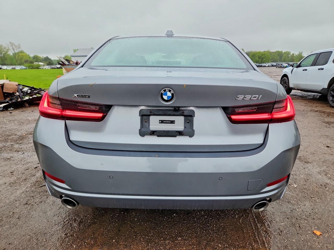 2024 BMW 330Xi - Фото 6