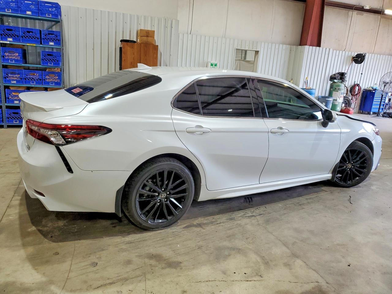 2024 Toyota Camry Xse - Фото 3
