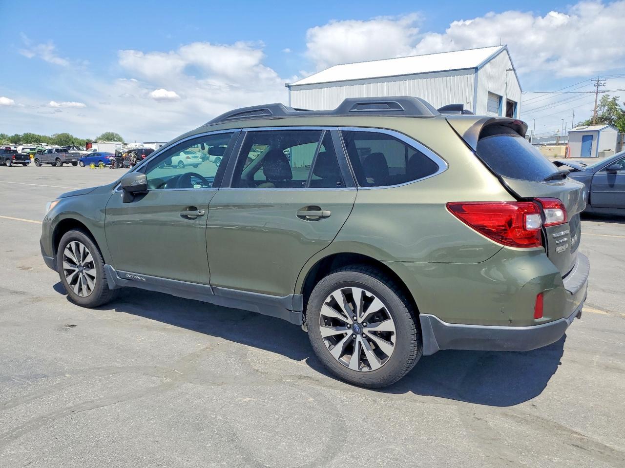 2016 Subaru Outback - Фото 2