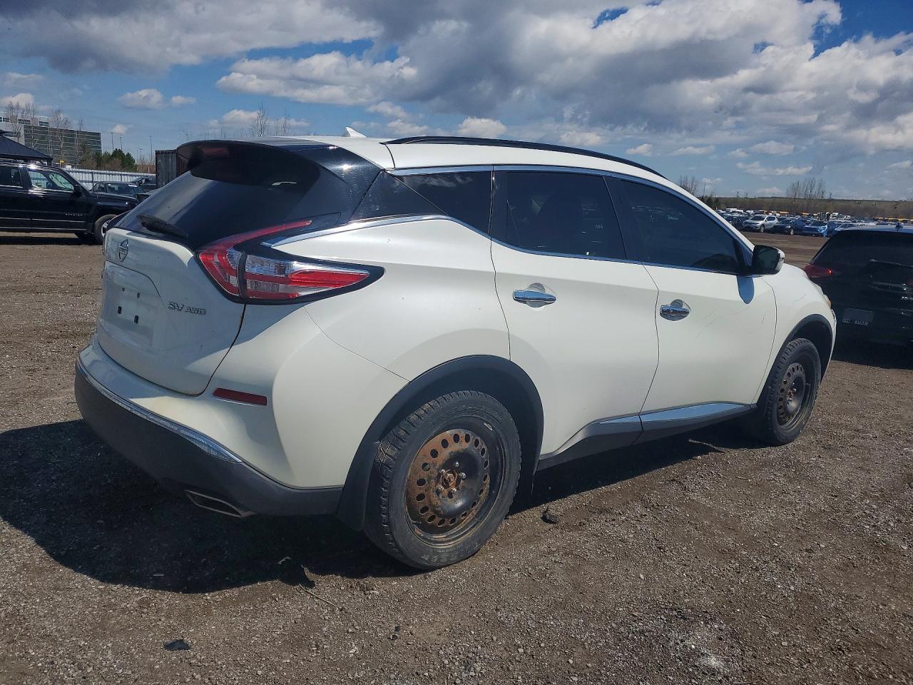 2016 Nissan Murano S - Фото 3