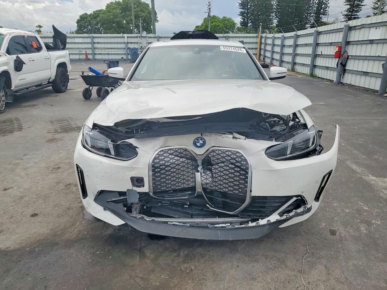 2025 BMW I4 Edrive 40 - Image 5