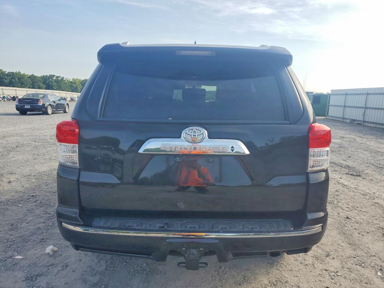 2013 Toyota 4Runner Limited - Image 6