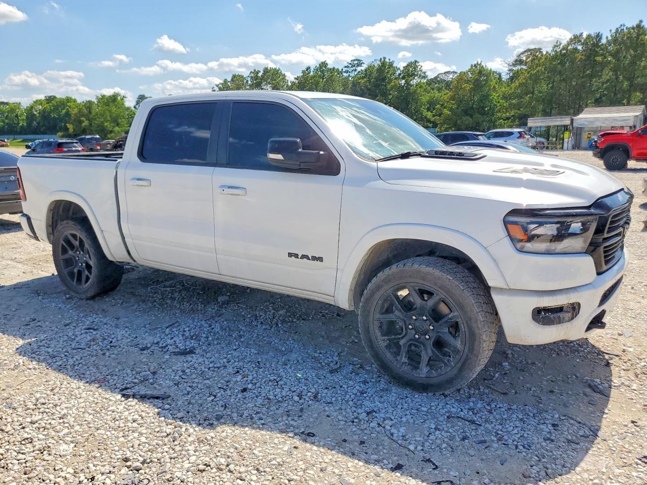 2021 Ram 1500 Laramie - Фото 4