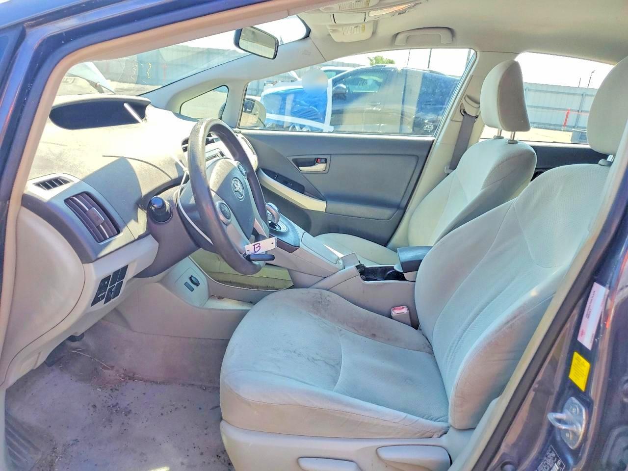 2010 Toyota Prius Ii - Фото 7