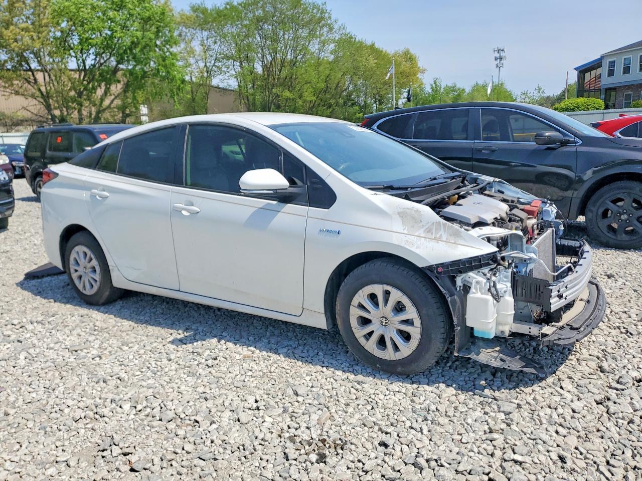 2021 Toyota Prius L Eco - Image 4