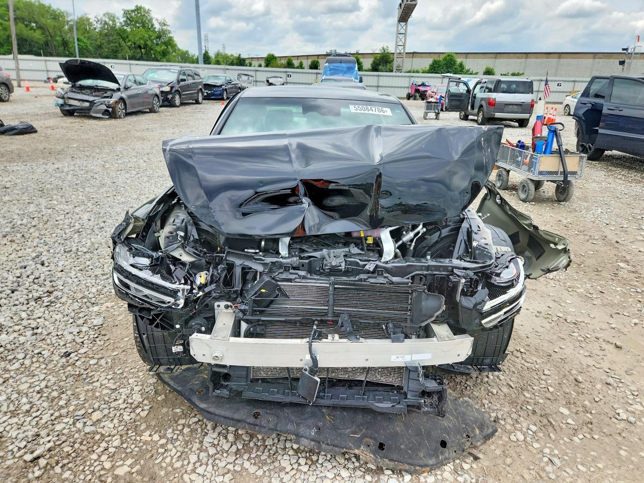 2025 Genesis G70 2.5T Standard - Фото 5