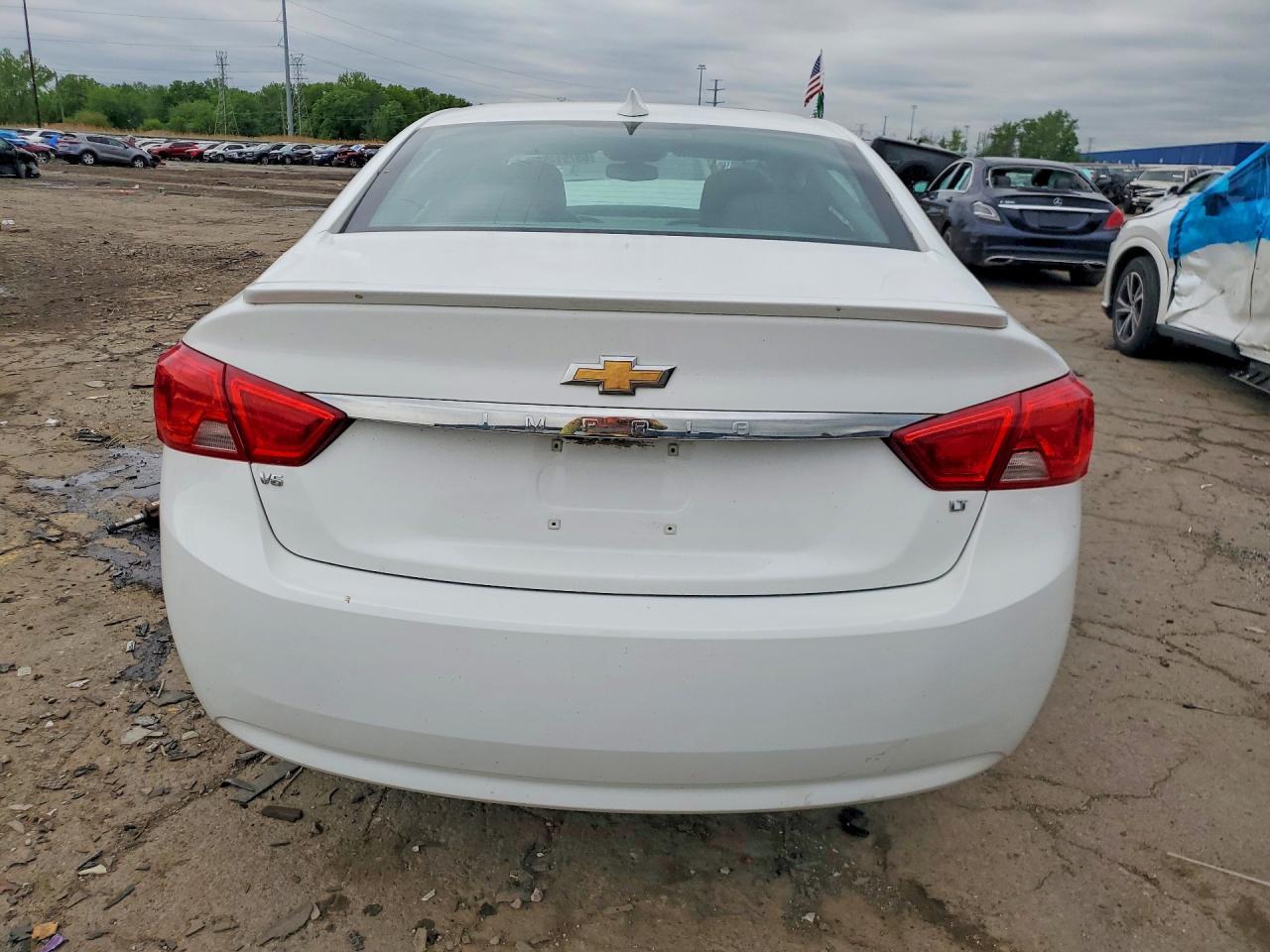 2019 Chevrolet Impala Lt - Фото 6