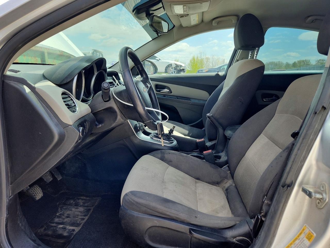 2014 Chevrolet Cruze Ls - Фото 7