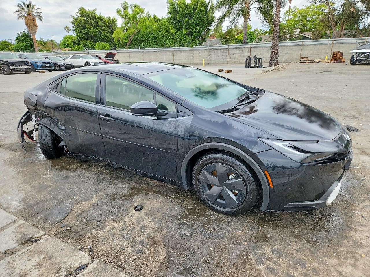2026 Toyota Prius Plug-In Hybrid Se - Image 4