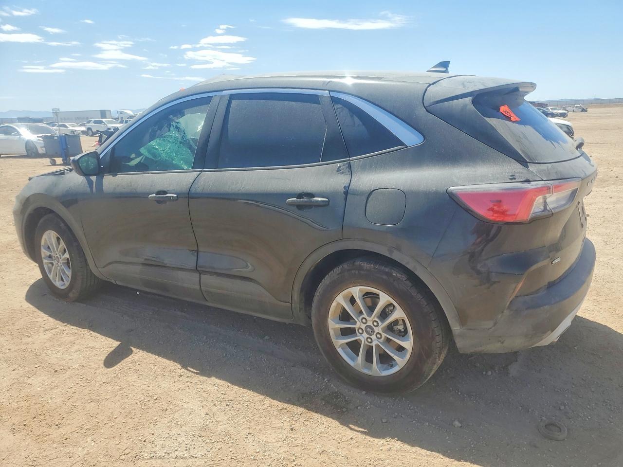 2020 Ford Escape Se - Image 2