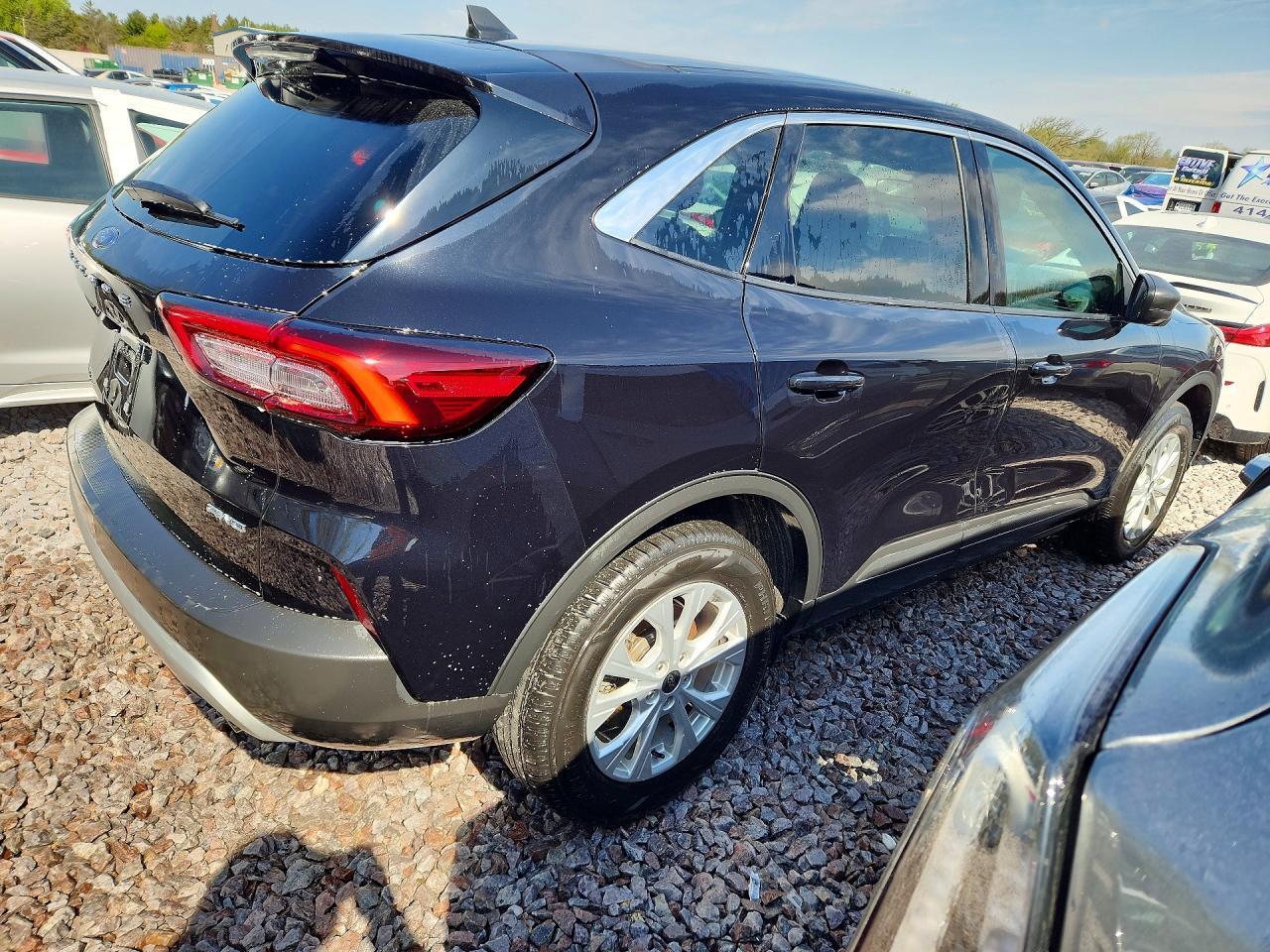 2024 Ford Escape Active - Image 3