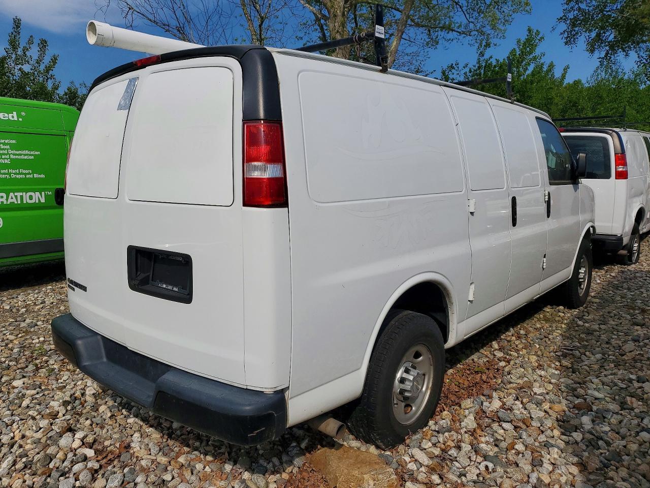 2020 Chevrolet Express G2500 - Image 3