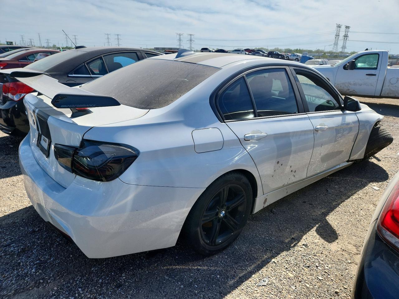 2014 BMW 320 I xDrive - Image 3