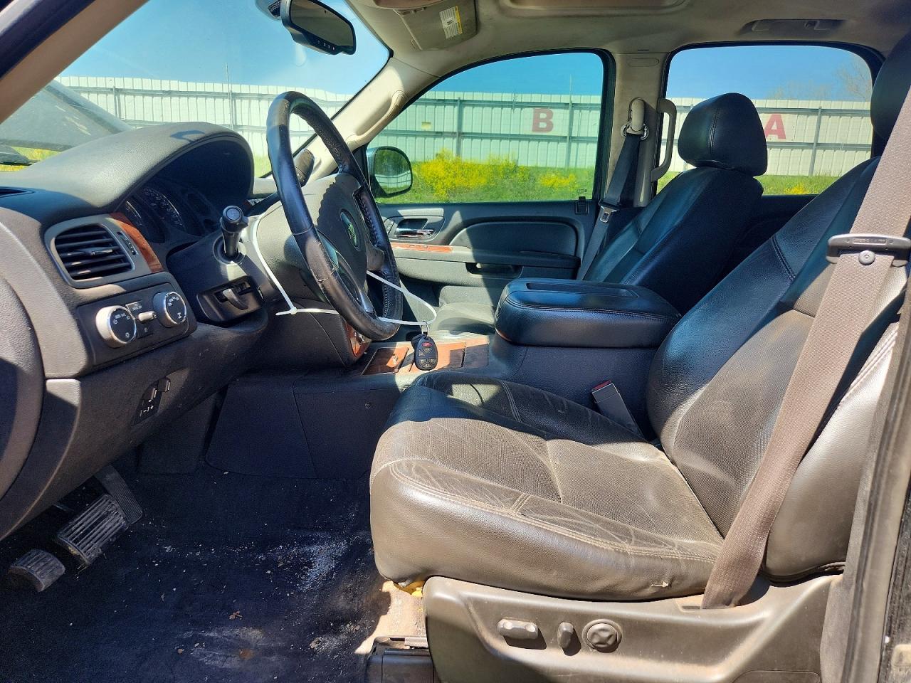2011 Chevrolet Tahoe K1500 Ltz - Image 7