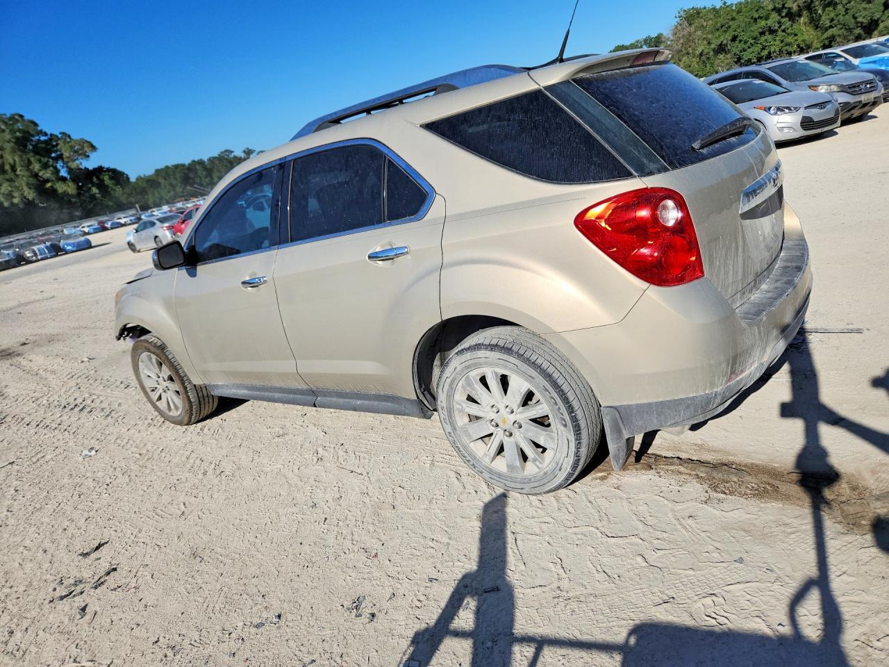 2011 Chevrolet Equinox Ltz - Image 2