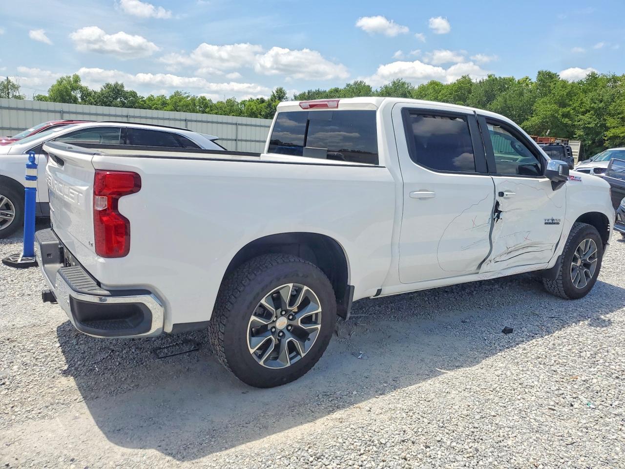 2026 Chevrolet Silverado K1500 Lt - Фото 3