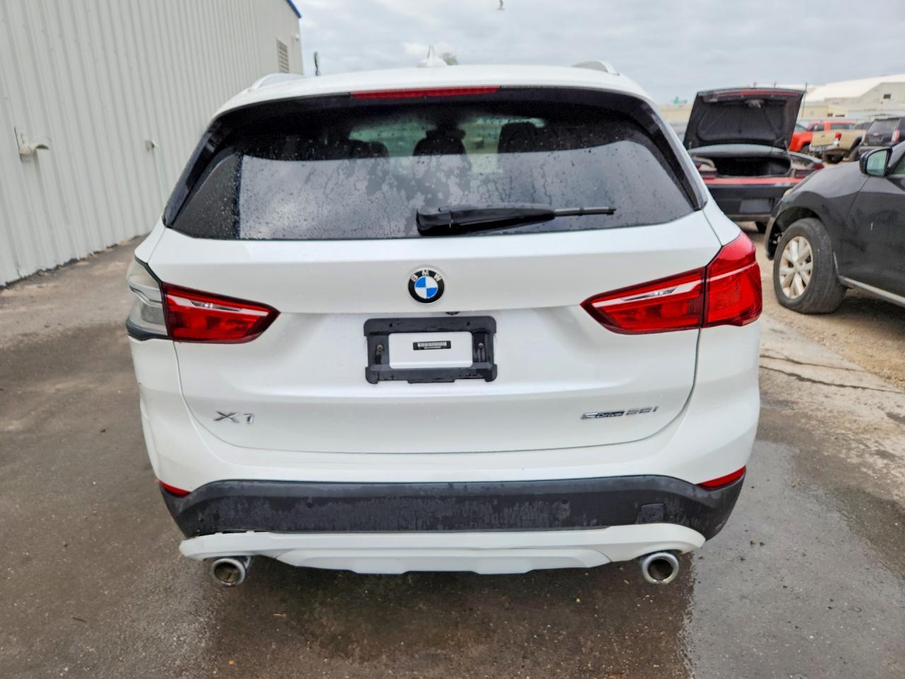 2020 BMW X1 Sdrive28I - Фото 6