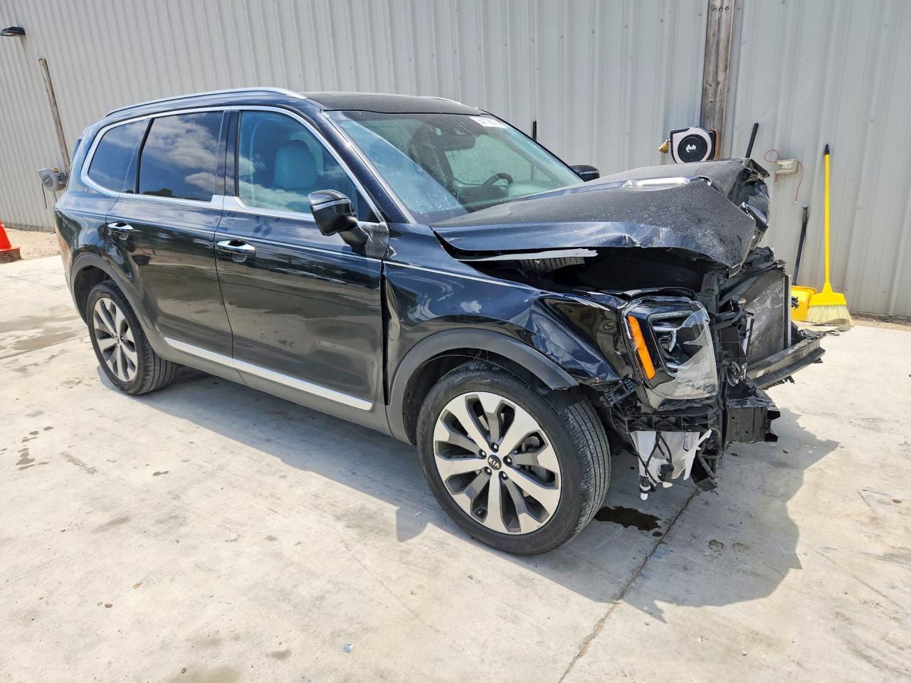 2020 Kia Telluride S - Фото 4