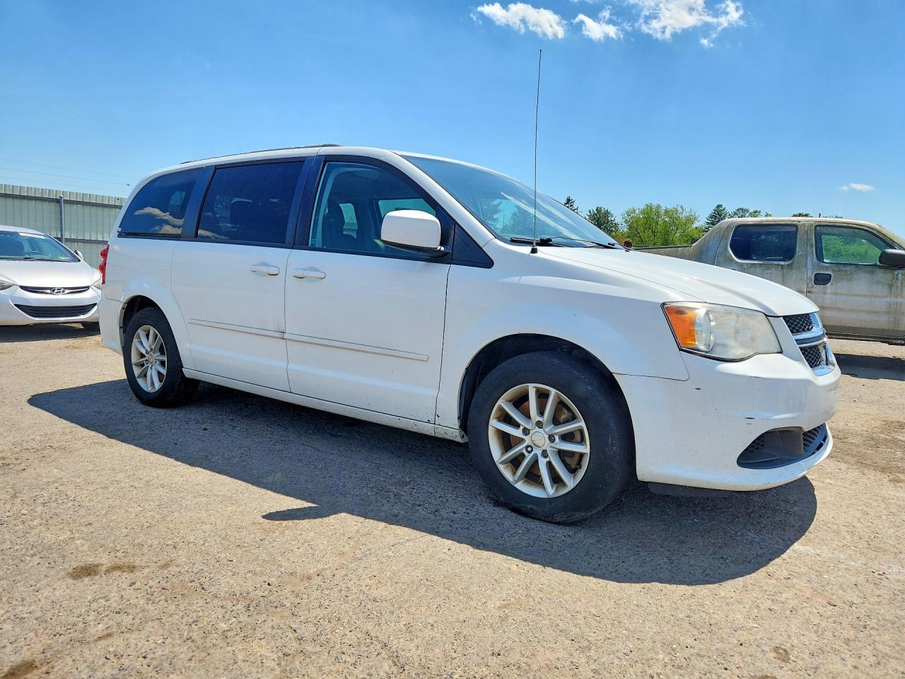 2014 Dodge Grand Caravan Sxt - Фото 4