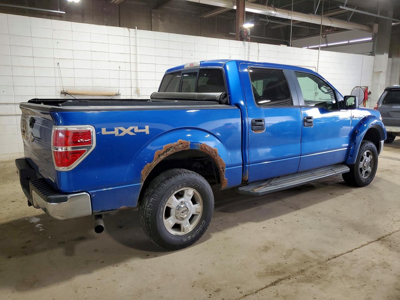 2011 Ford F150 Supercrew - Фото 3